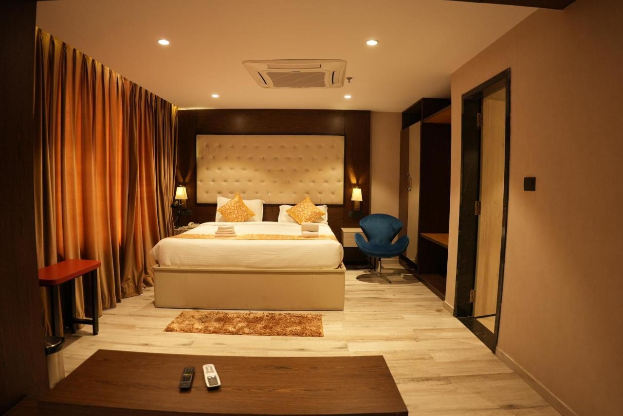Hotel Ocean Vista Bay Visakhapatnam Exterior foto